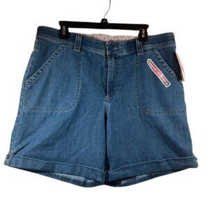 Lee size 16 Just Below the Waist Eased fit Stretch denim shorts New